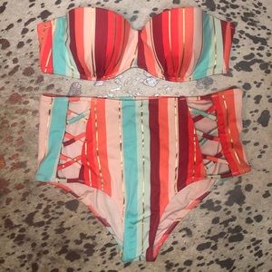 High waisted/ Push Up Swimsuit